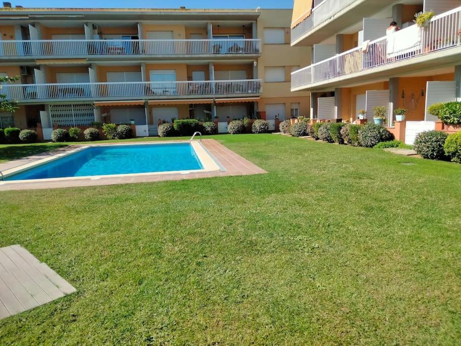 Piscina Playa Wifi Cozy Home Tax Free ปาลามอส ภายนอก รูปภาพ