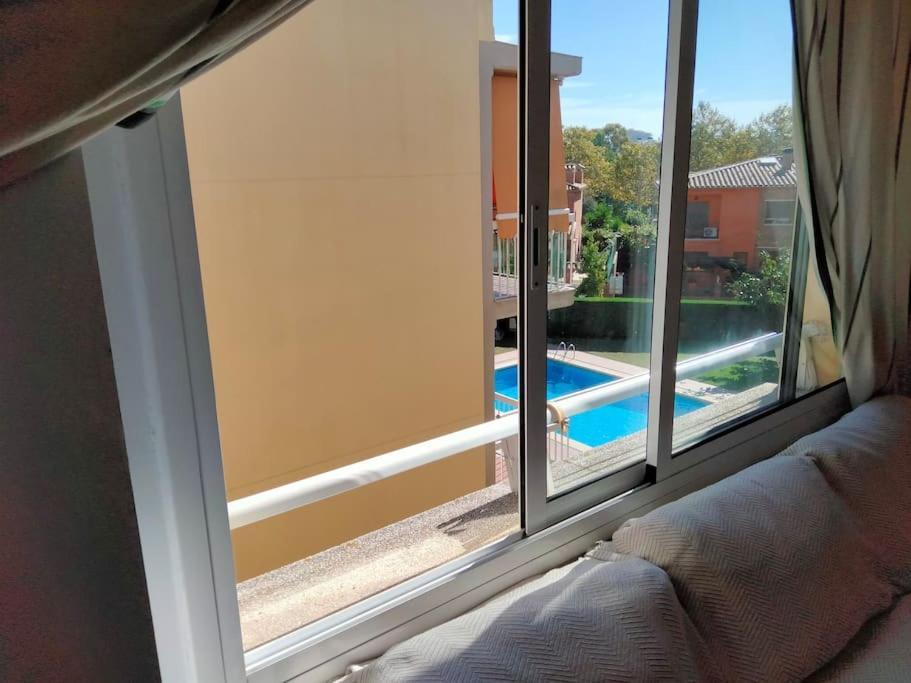 Piscina Playa Wifi Cozy Home Tax Free ปาลามอส ภายนอก รูปภาพ